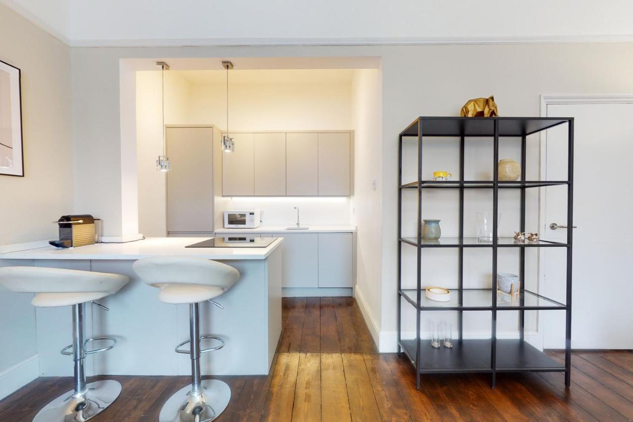 Super 1 Bedroom Flat In Hendon Near Middlesex University With Private Parking Ngoại thất bức ảnh